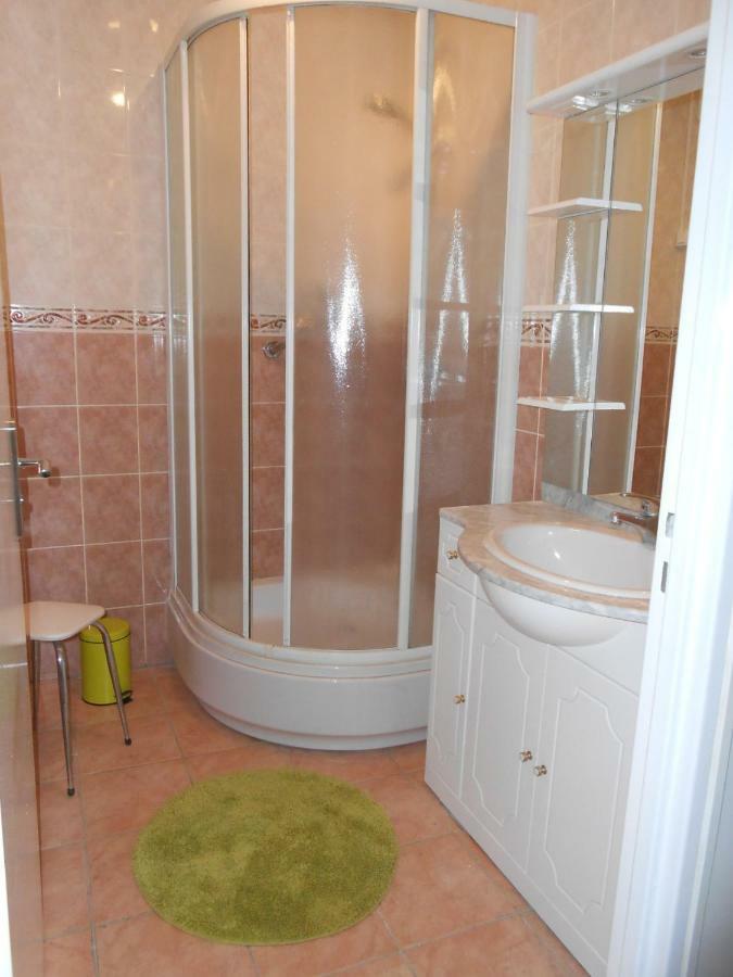 Gîte Bretagne Rouen Extérieur photo
